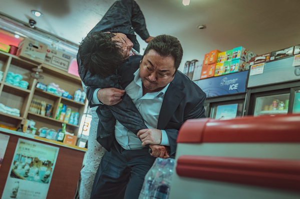 범죄도시2 스틸 9