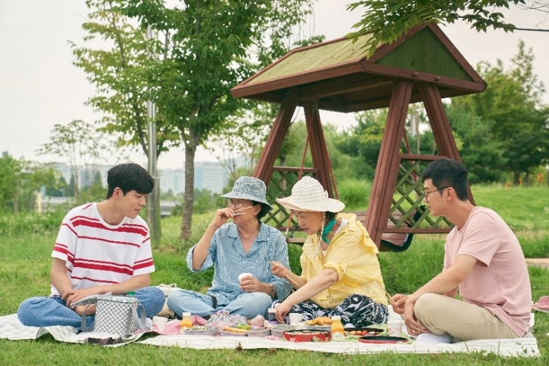 룸 쉐어링 스틸 3