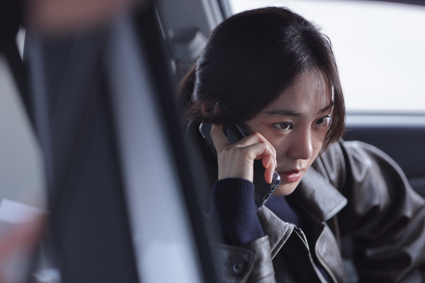 온리 갓 노우즈 에브리띵 스틸 1