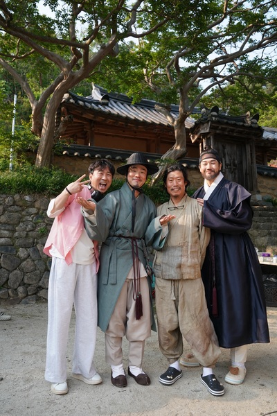 왕과 사는 남자 스틸 14