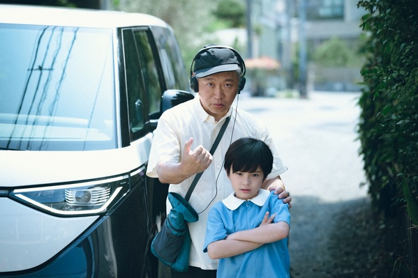상자 속의 양 스틸 10